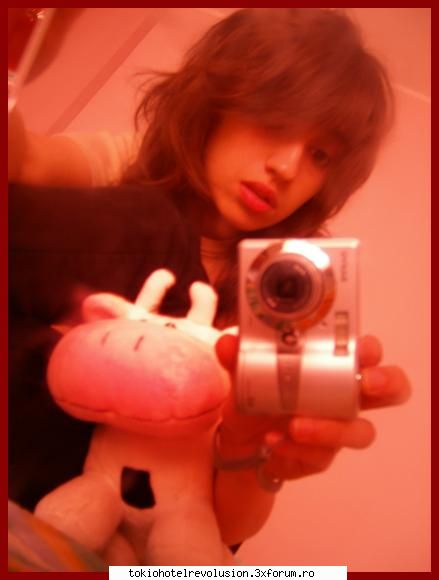 <3misfit.O_0.<3 - va rog sa scuzati lipsa mea de pe forum`... dar - Fotografii cu utilizatorii
