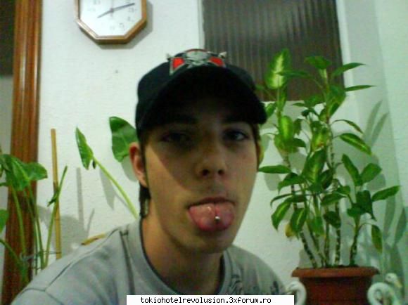 AndreiDeViLisHBoY - asta e cand nu aveam ochelari:D - Fotografii cu utilizatorii