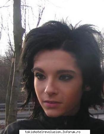 Bill-natural - cam asa arata parul lui Bill fara sa-i faca - Bill Kaulitz
