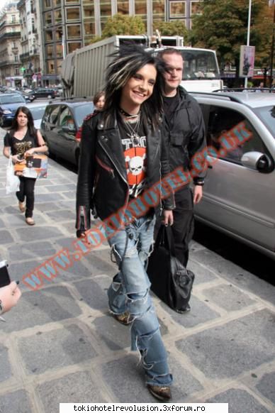 Bill-natural - da ii chiar dulce bill maI AM EU NISTE POZE VI LE - Bill Kaulitz