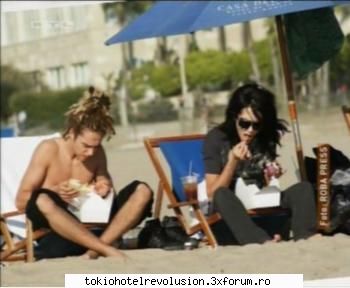 Bill&Tom la plaja in L.A - si iar aman2...si acum in cor spuneti Denyyy!!! - Arhiva Privata / Private Archive