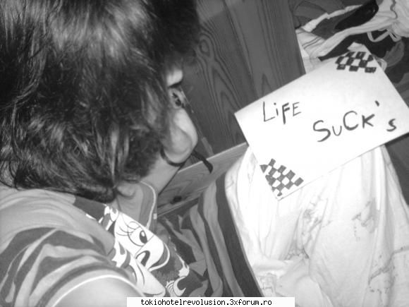 Catalina - cik...."LIFE SUCK'S" in pijamale - Fotografii cu utilizatorii
