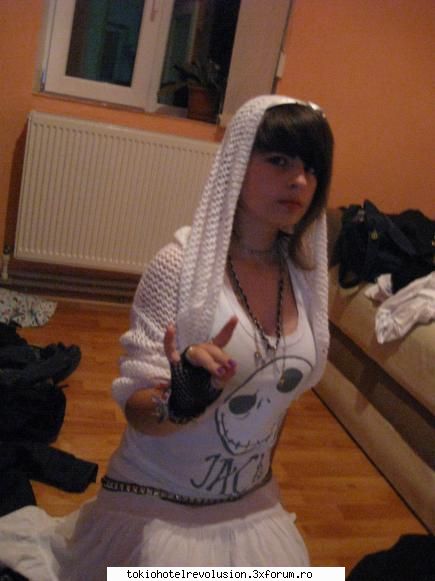 Ce melodie ne caracterizeaza cel mai mult - peh... Nikki Clan-No me digas que no Nikki - Bun venit!