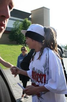 Fun with tom - X: Is that a cap? :D B: No, it's a handicap T - Tom Kaulitz