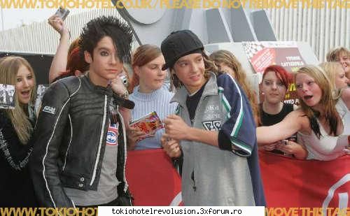 Fun with tom - fana oom ..Tom...ba ba ba nu pune mana ..hai - Tom Kaulitz