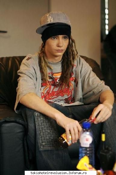 Fun with tom - c tari sunt b iar ai baut din sticla mea :-L t - Tom Kaulitz