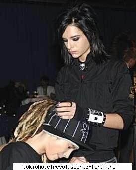 Fun with tom - ToM:"Bill!!//....asa vezi acolo mai sus"/ - Tom Kaulitz