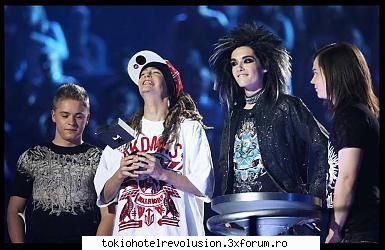 Fun with tom - Georg:"...ppppssshh....Gustav....Gustav....?!" - Tom Kaulitz
