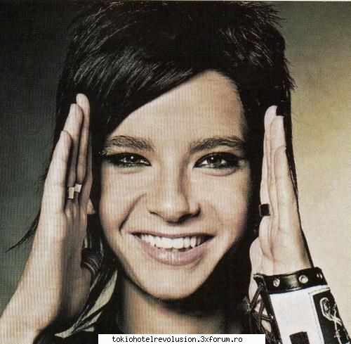 Funn with bill - Bill:"ToMmmmm......asa.... ...mai la stanga....nu - Bill Kaulitz