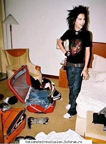 Funn with bill - bill uita-ti camera meu .aaaa si scuza-ti - Bill Kaulitz