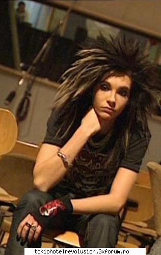 Funn with bill - Gustav:"Bill?" Bill:"Lasa-ma in pace" Gustav:"Ce - Bill Kaulitz