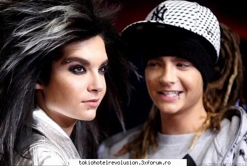 Funn with bill - T: heey BiLL say CHEESE:D B: marsh mha cu - Bill Kaulitz