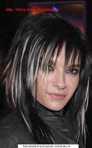 Funn with bill - Reporter: ji deci Bill.. B: shh R: dar eu... B - Bill Kaulitz