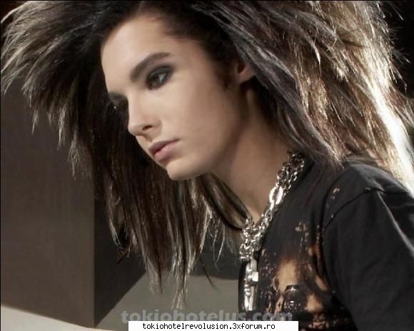 Funn with bill - B: hmm ce`i asta,Tom?:x T: ha ce? la ce te uiti? - Bill Kaulitz