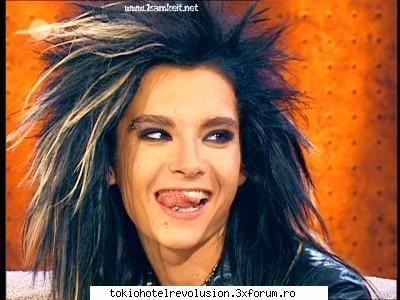 Funn with bill - Of....Tom ai o scobitoare? Nu dar dc? Pt ca am o - Bill Kaulitz