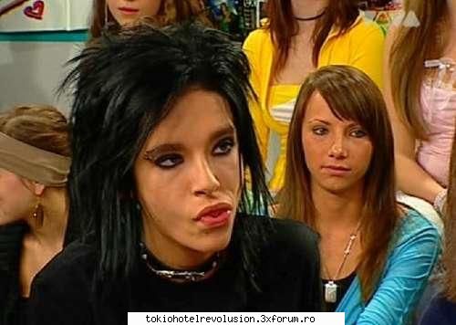 Funn with bill - B: bla bla..shi pana povestesti tu eu pot sa ma - Bill Kaulitz