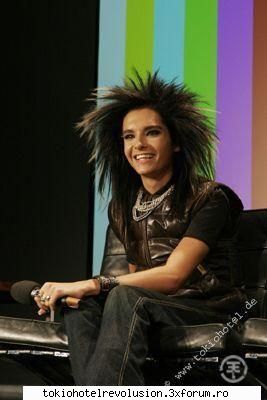 Funn with bill - B he..uite la aia cum se bat acolo!eu stau aici - Bill Kaulitz