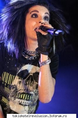 Funn with bill - B: te rog frumos stai nu pleca staaaai tu - Bill Kaulitz