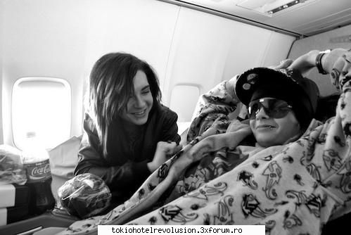 Funn with bill - B: Tom....Tom...Tom...Tommy.....Tommy....Tommy...T - Bill Kaulitz