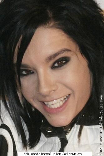 Funn with bill - T: Bill nu te mai ranji B: mata se ranjeste :D T - Bill Kaulitz