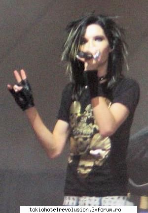 Funn with bill - B: pace voua, copiii mei! T: Bill....BIIIILL - Bill Kaulitz