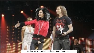 Funn with bill - Bill: deci uitate acolo freza ca a mea inele ca - Bill Kaulitz