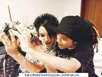 Funn with bill - vai scz..am gresit poza asta ii - Bill Kaulitz