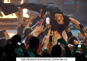 Funn with bill - B ...ia mana de pe fundul meu!!!!!!!! - Bill Kaulitz