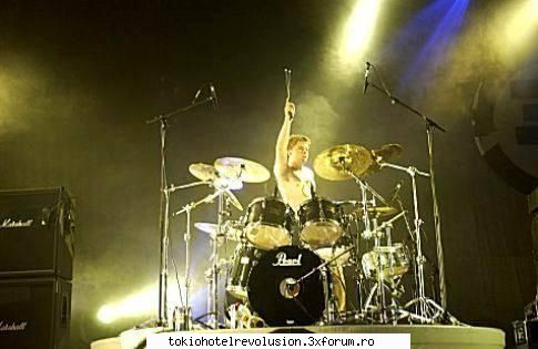 Gustav - �Đ����� - Fotografii