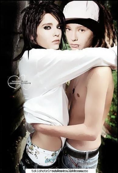 HOT TOPIC - }{TaM-Tam}{ - Arhiva Privata / Private Archive