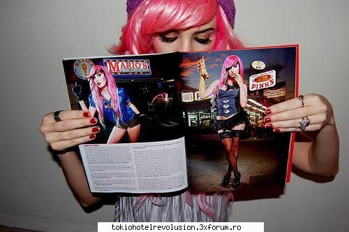 HOT or NOT - R U X I - Arhiva Generala /General Archive
