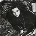 HOT or NOT - RunAway. - Arhiva Generala /General Archive