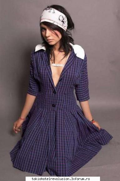 HOT or NOT - R U X I - Arhiva Generala /General Archive