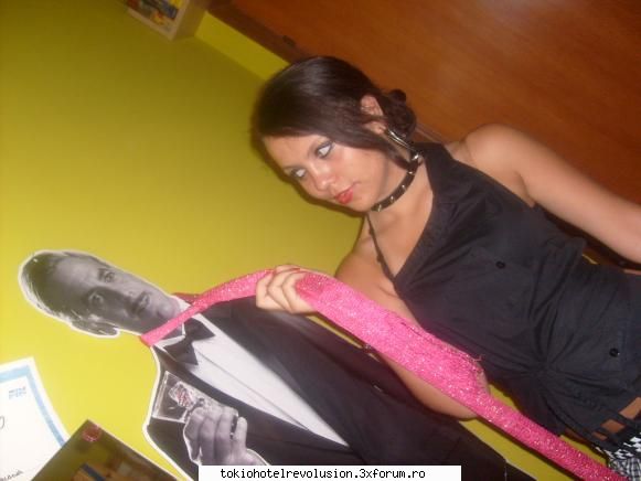 �Juli Kay� - imi imaginam ca nenea ala e altcineva - Fotografii cu utilizatorii