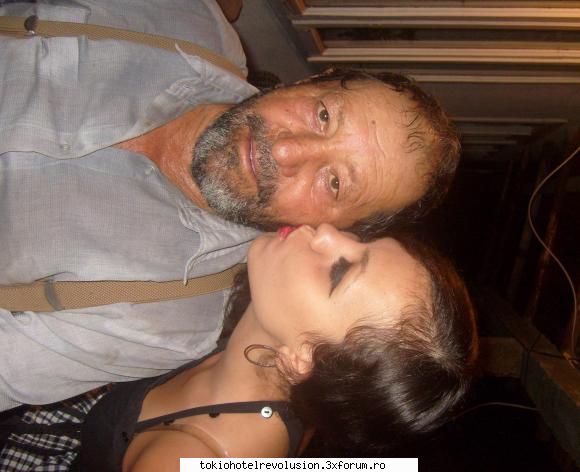 �Juli Kay� - ii dadeam pupa lu buiu - Fotografii cu utilizatorii