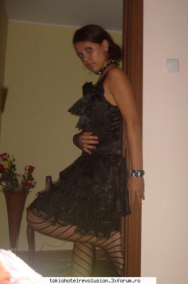 �Juli Kay� - shi ultima ce parere aveti despre rochie? - Fotografii cu utilizatorii