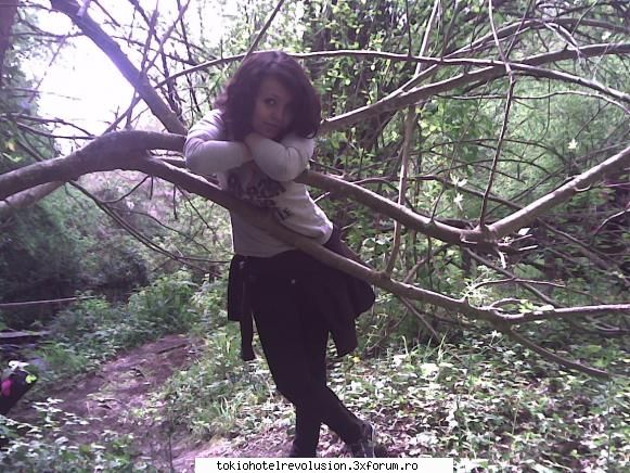 �Juli Kay� - ms moolt ftle si de ar fi fo si batman eram - Fotografii cu utilizatorii
