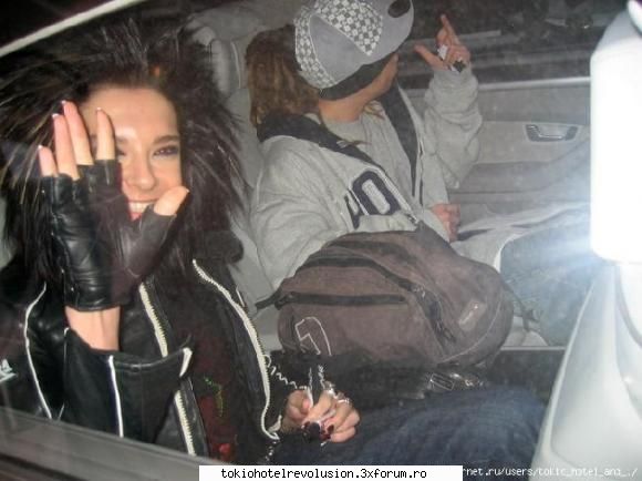 Kaulitz Twins - probabil era vreun antifan de a reactioanat Tom - Fotografii