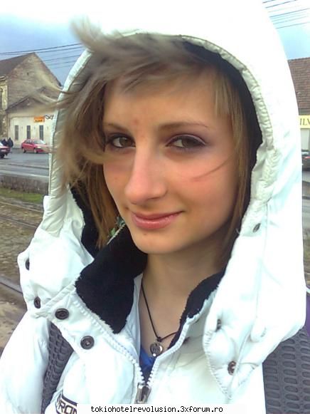 Lil' ugleeh mhe! - vineri 13...teenfest :-j - Fotografii cu utilizatorii
