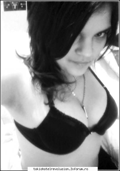 Me...Mady ^^ - ooke.... una noua.. de aseara... sper ca nu`s - Fotografii cu utilizatorii