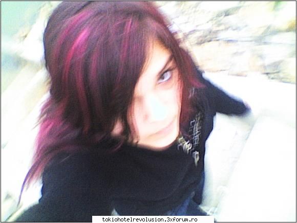 Me...Mady ^^ - well.. poze...^^ mi-am 'reparat' intr-un fel pc - Fotografii cu utilizatorii