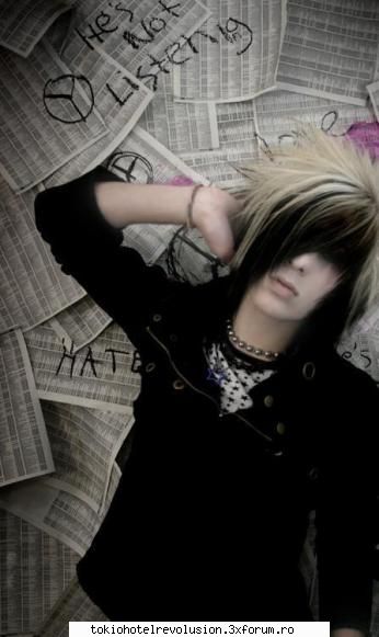 Povestirea - AVRIL - Fan Fiction Archive