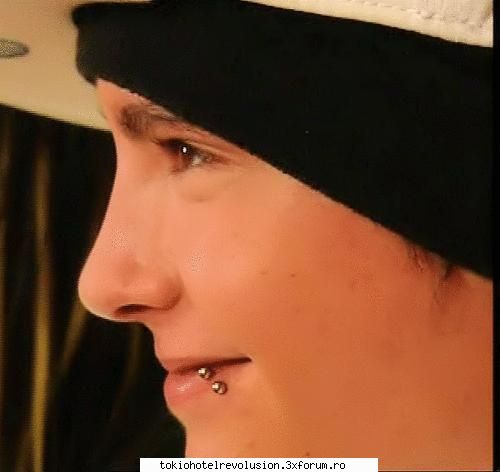 Poza preferata. - o ador ..poza..:D - Tom Kaulitz