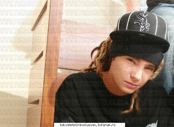 Poza preferata. - ma omoara lumee:(( - Tom Kaulitz