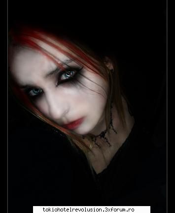 Reptile mai presus de oameni - sorry...nu pusesem eu corect...uite...l-am - Fan Fiction Archive