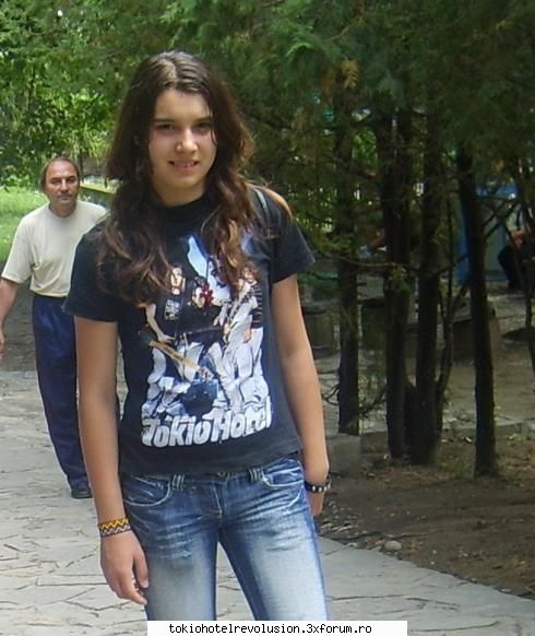 Sa ne cunoastem! - hallo!!!! ma numesc Laura (putetzi sa-mi spunetzi - Bun venit!
