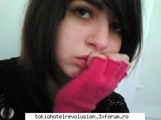 :-*:-* ScOnCs:-*:-* - ) in poza asta eram in sala de chitara - Fotografii cu utilizatorii
