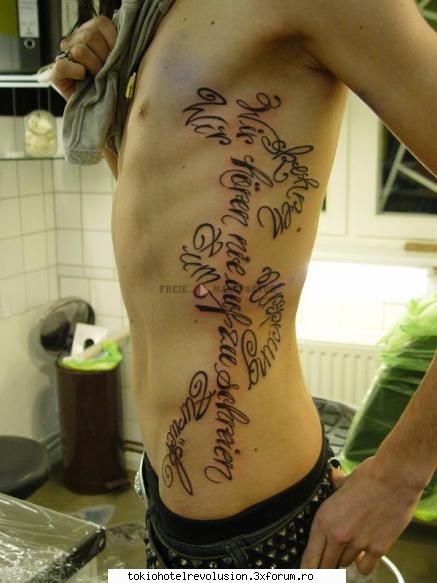 Tatuaj nou - D ....new tattoo - Arhiva Privata / Private Archive