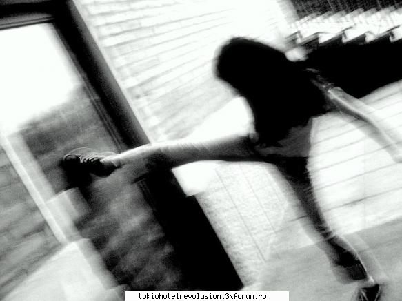 This is me , diana - chiar ma enervasem :x :x :x - Fotografii cu utilizatorii