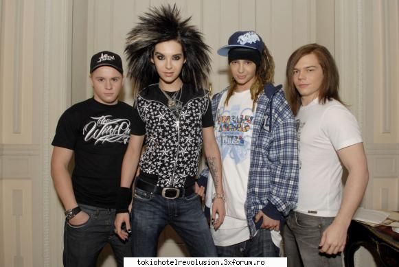 Tinuta Zilei - 28 MARTIE 2008 (ASTA E PENTRU ZIUA DE MAINE) - Bill Kaulitz